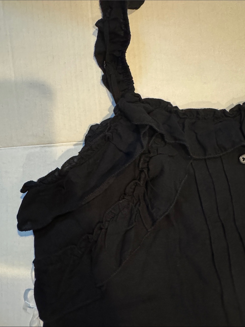 Universal Thread Black Ruffled Button-Front Tank Top - Picture 3 of 3